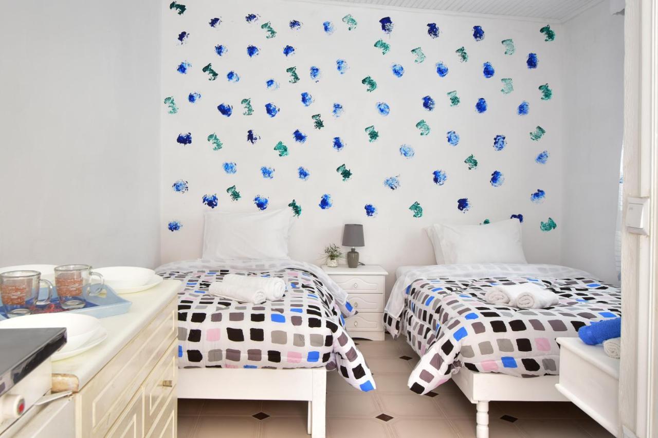 Merlyn Rooms Into The Nature, 100M From The Beach Dafnila 외부 사진